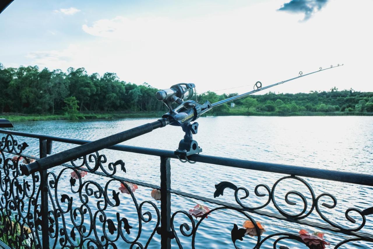 Къща За Гости Ivanyane ภายนอก รูปภาพ